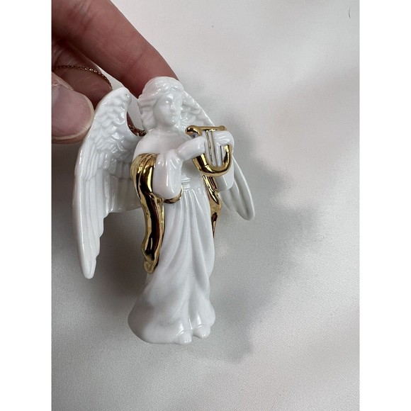 Holiday Home Accents Porcelain Angel Ornaments with Gold Accents (set of 5) - Picture 8 of 10